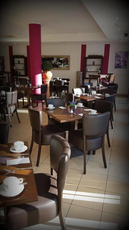 Hotel Primula โทรสดอร์ฟ ภายนอก รูปภาพ